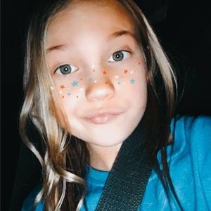 Meet your Posher, Layla